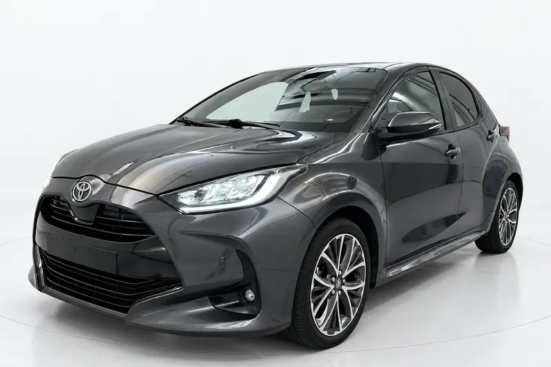 Toyota Yaris (2024)