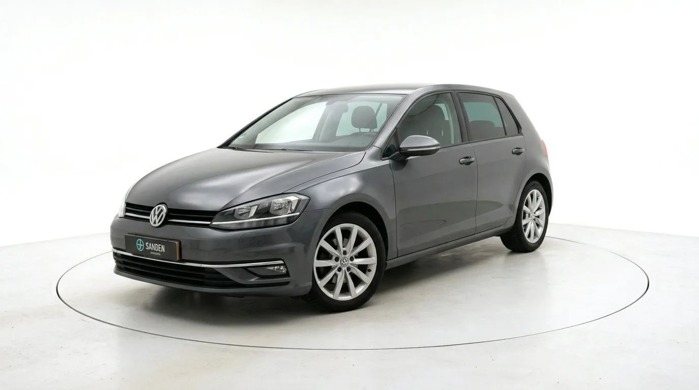 Volkswagen Golf (2019) — foto 1