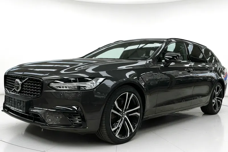 Volvo V90 (2022)