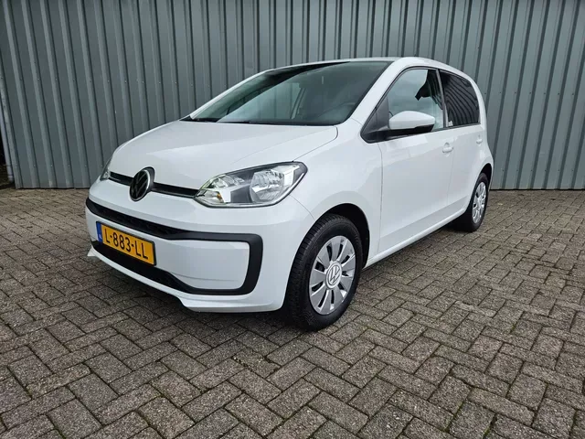 Volkswagen Up! (2021) — foto 1