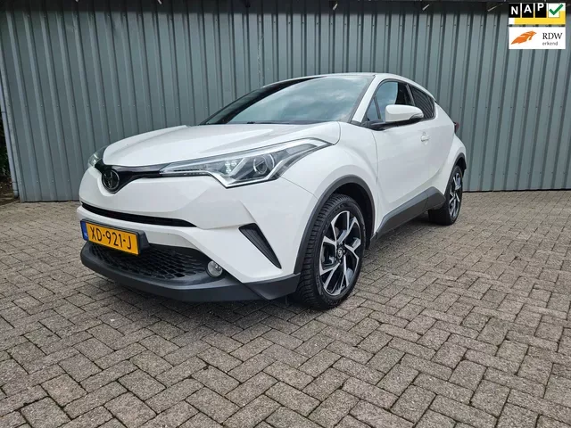 Toyota C-HR (2018) — foto 1