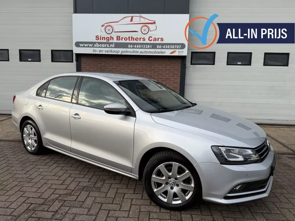 Volkswagen Jetta (2015) — foto 1