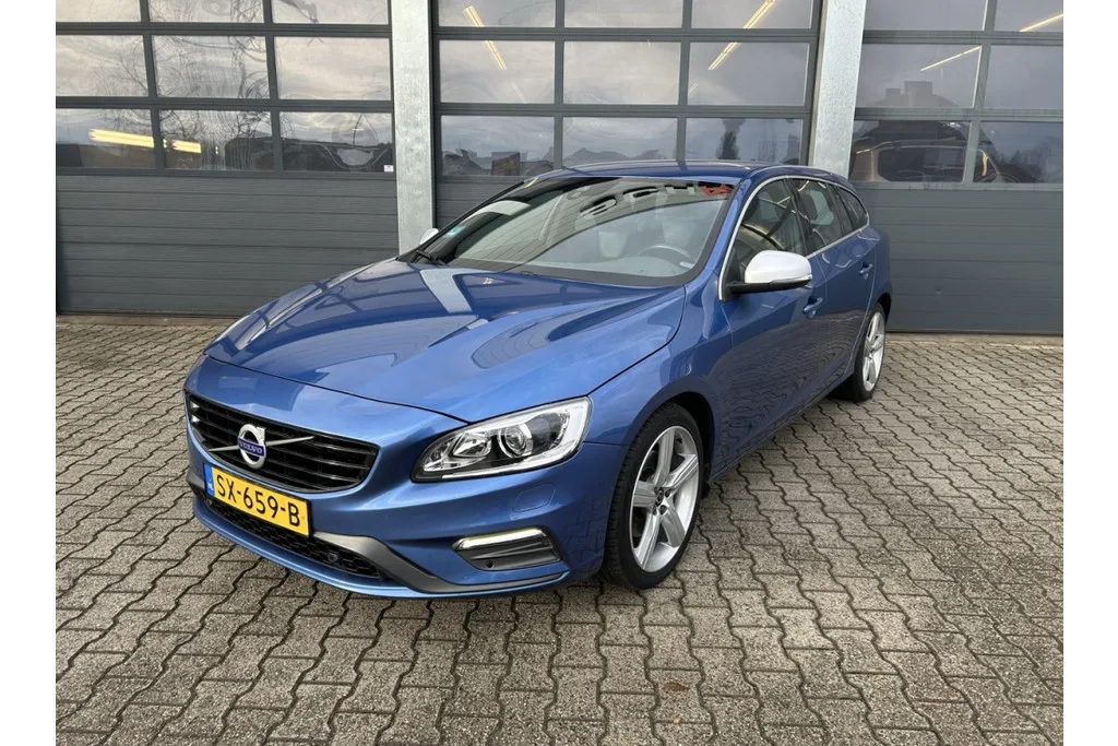 Volvo V60 (2018) — foto 1