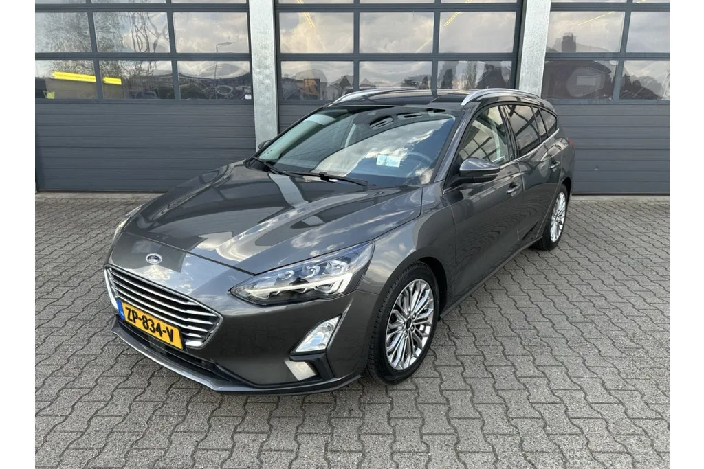 Ford Focus (2019) — foto 1