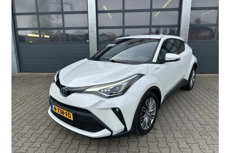 Toyota C-HR (2021)