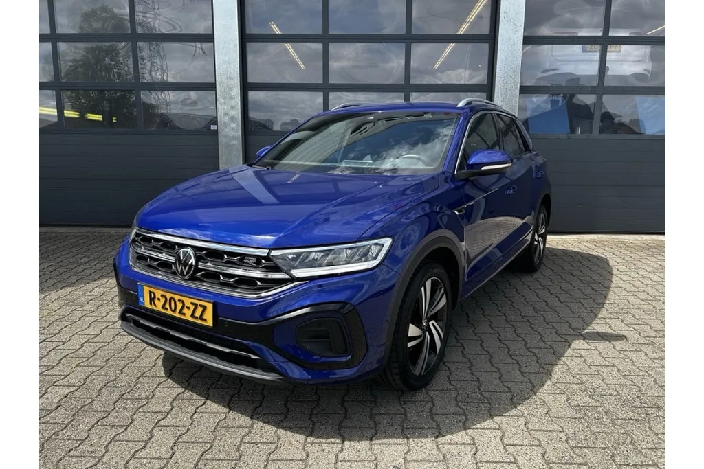Volkswagen T-Roc (2023) — foto 1