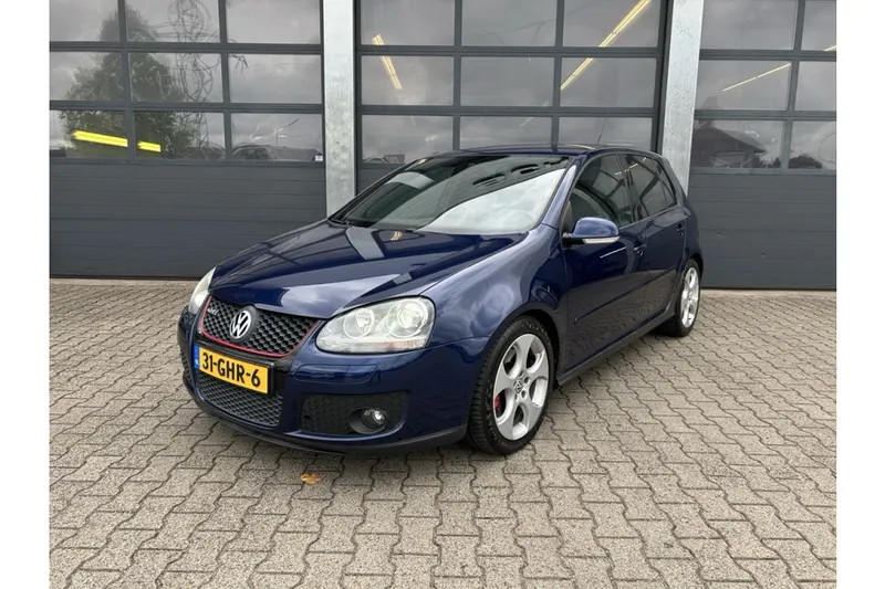 Volkswagen Golf (2008)