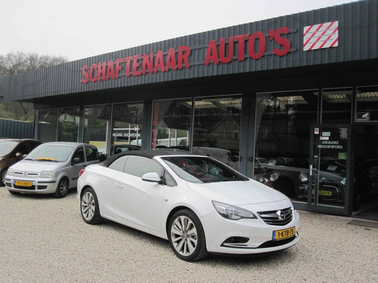 Opel Cascada (2013) — foto 1