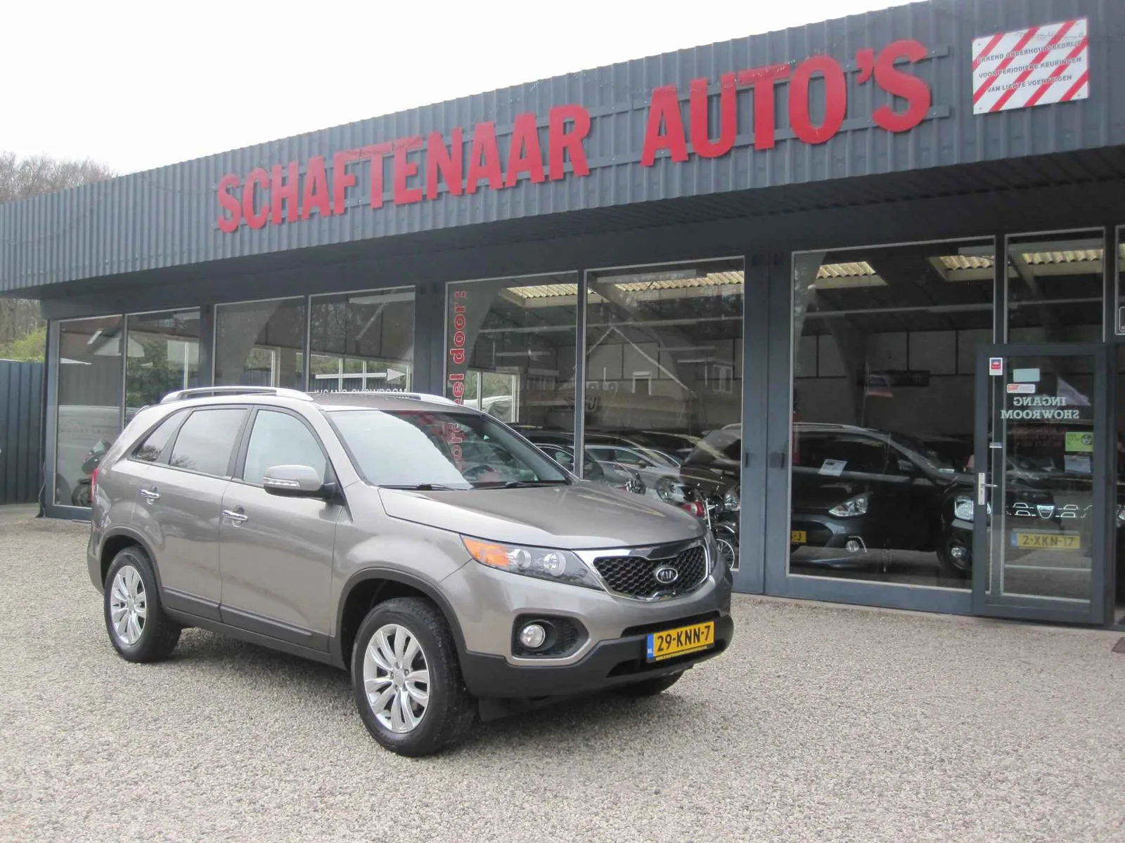 Kia Sorento (2010) — foto 1