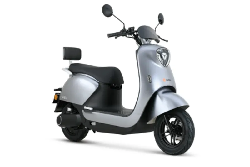 Yadea M6l E Scooter Solu (2026)