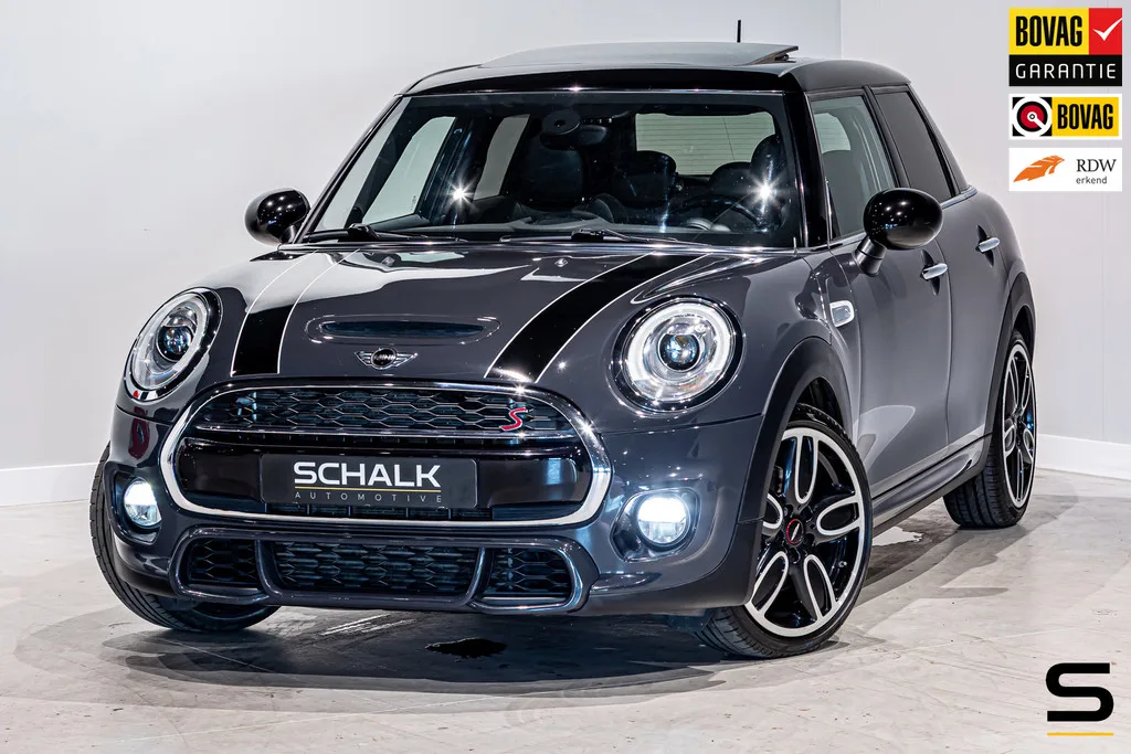 MINI Cooper S (2018) — foto 1
