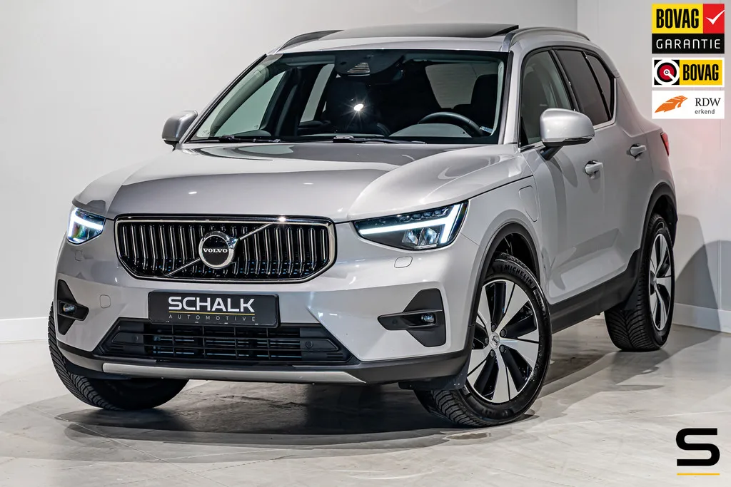 Volvo XC40 (2023) — foto 1