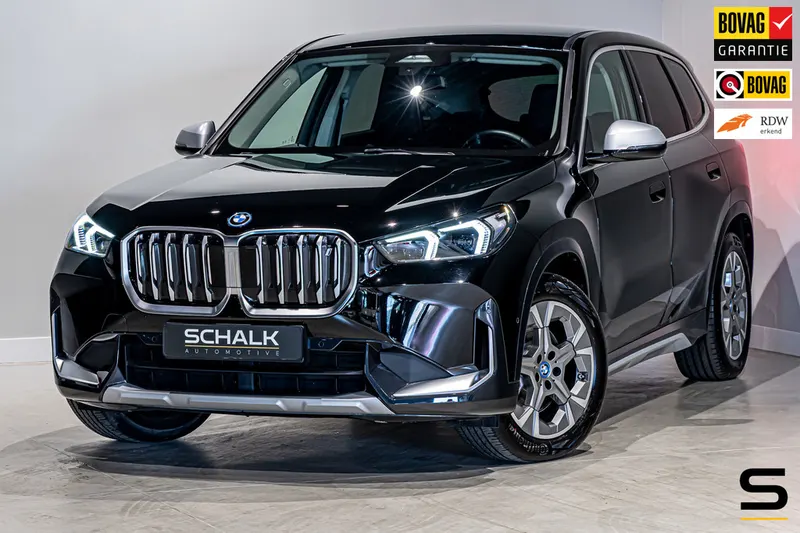 BMW iX1 (2022)
