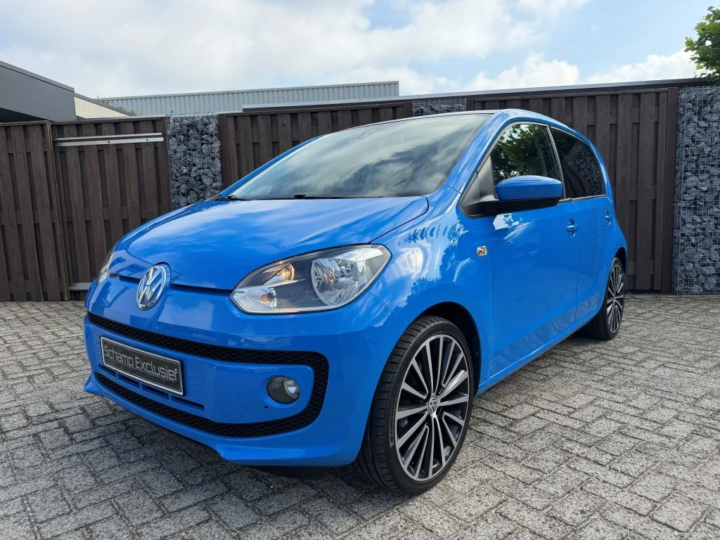 Volkswagen Up! (2014) — foto 1