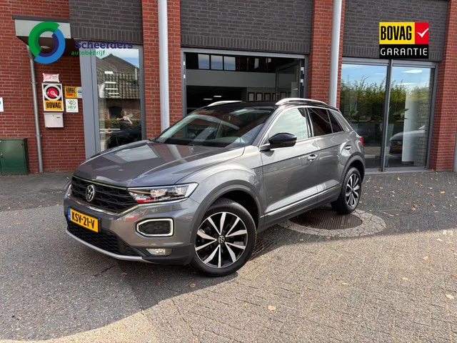 Volkswagen T-Roc (2021) — foto 1