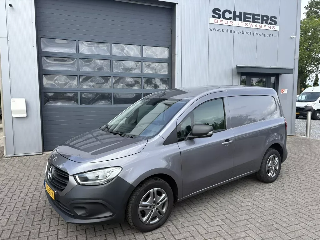 Mercedes-Benz Citan (2023) — foto 1