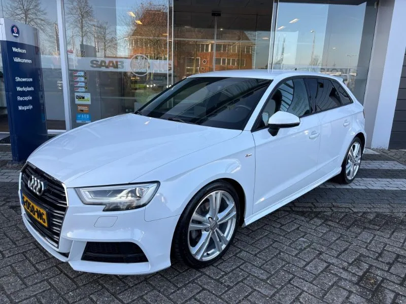 Audi A3 (2019) — foto 1