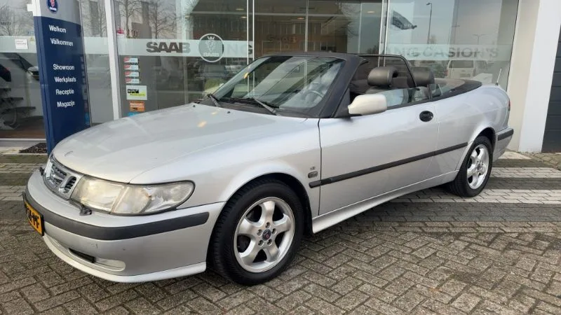 Saab 9-3 (2001) — foto 1