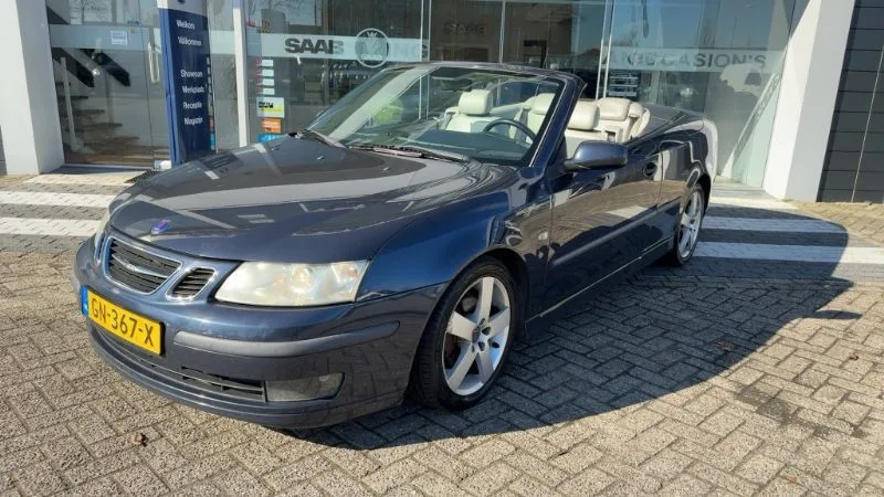 Saab 9-3 (2004) — foto 1