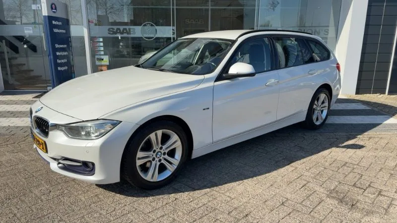 BMW 3-Serie (2015) — foto 1