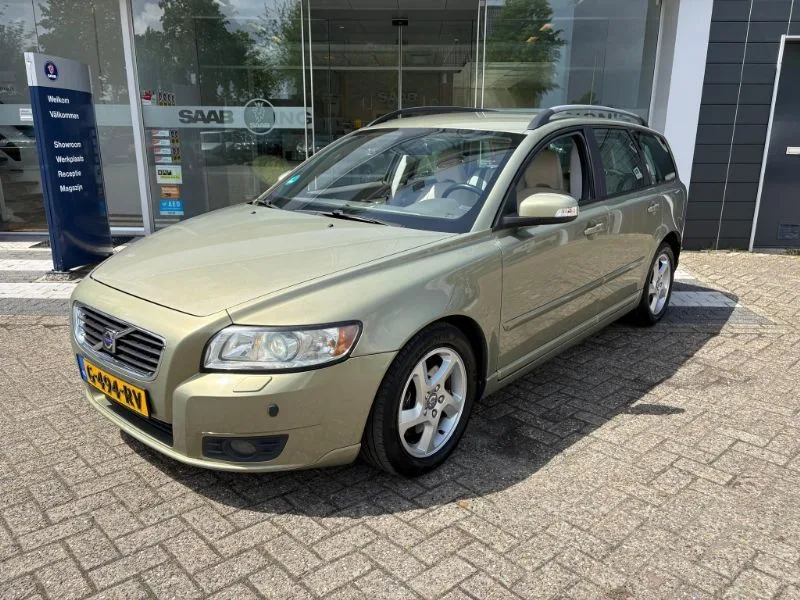 Volvo V50 (2009) — foto 1