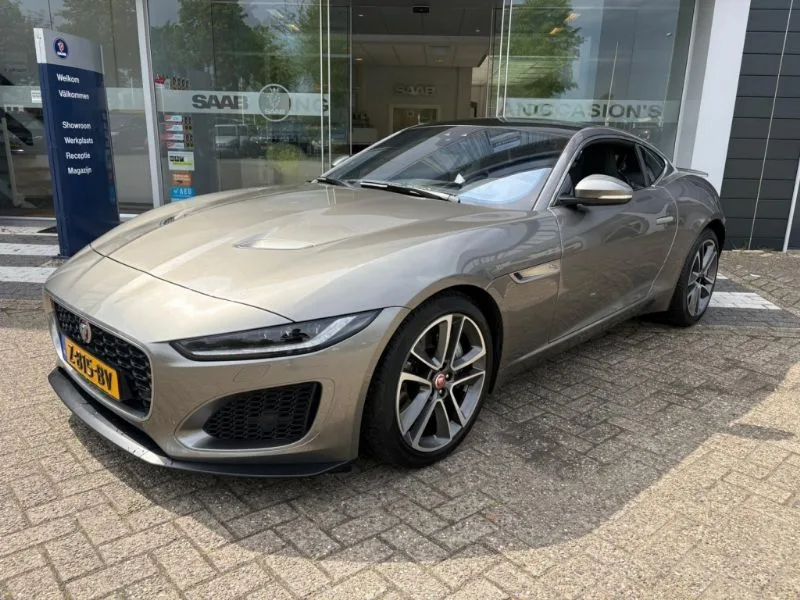 Jaguar F-Type (2023) — foto 1
