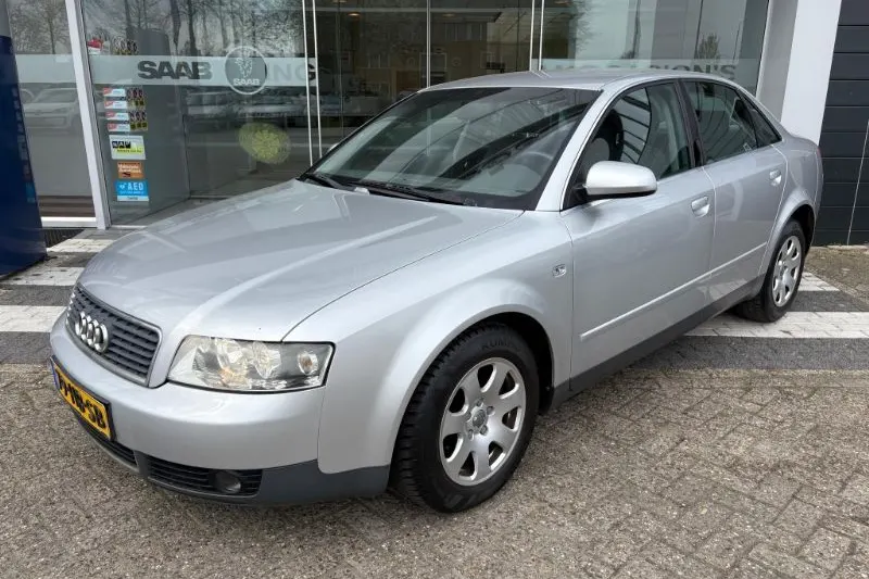 Audi A4 (2001)