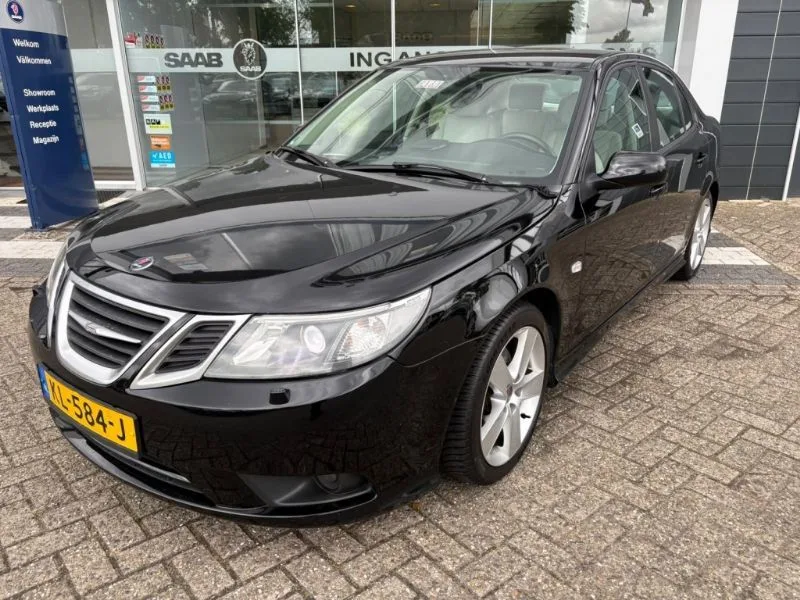 Saab 9-3 (2010) — foto 1