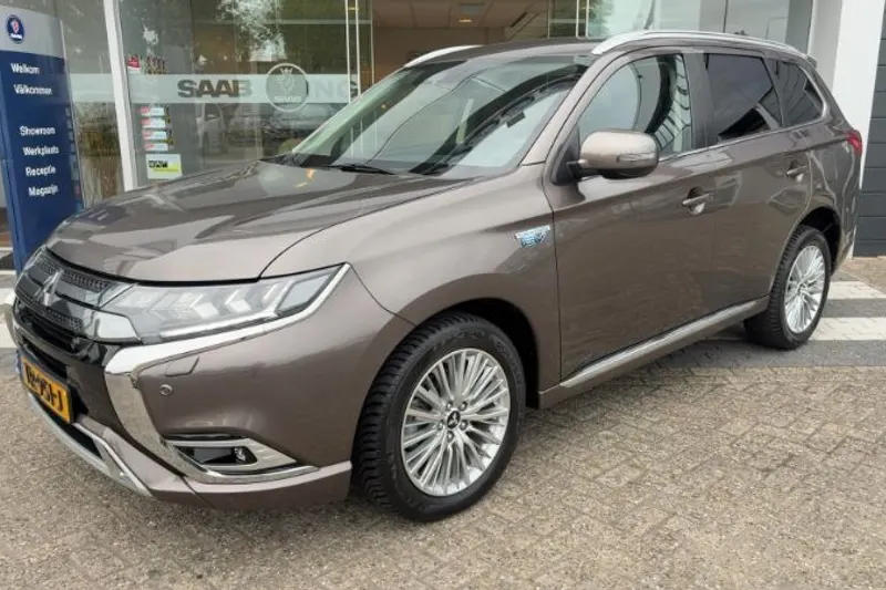 Mitsubishi Outlander (2018)
