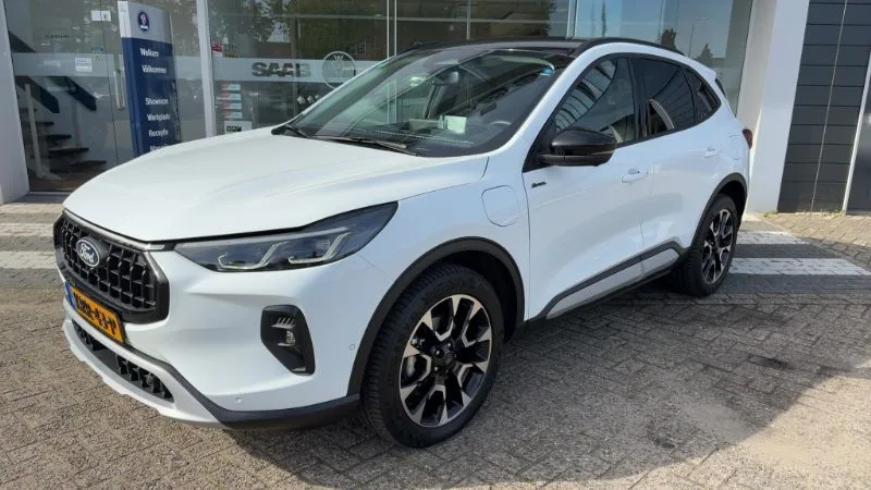 Ford Kuga (2025) — foto 1