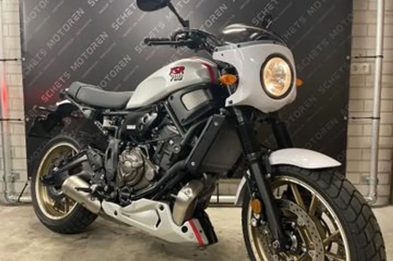 Yamaha MTM690D (2021)