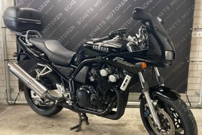 Yamaha FZS 600 Fazer (1998)