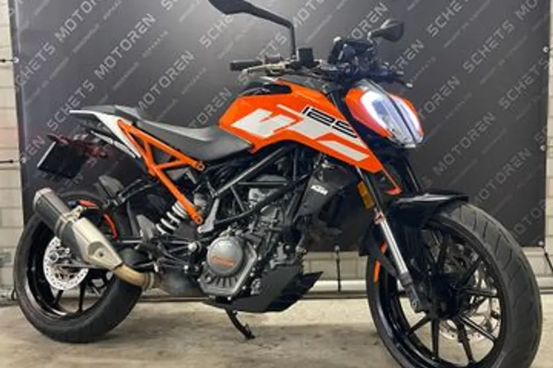 KTM 125 Duke (2017)