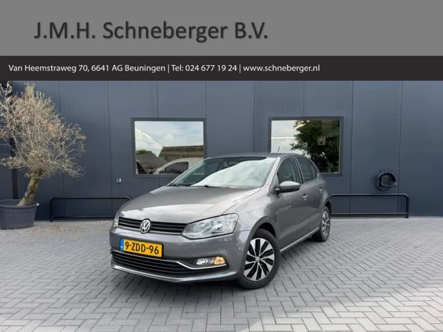 Volkswagen Polo (2014) — foto 1