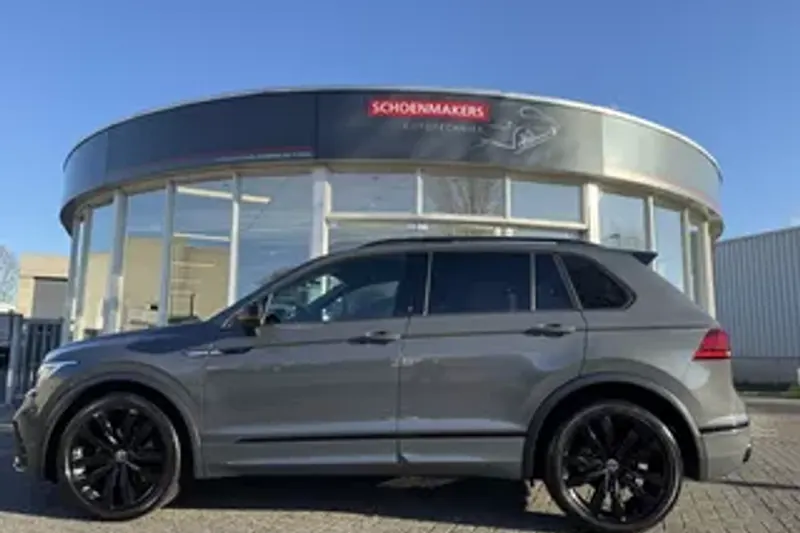 Volkswagen Tiguan (2021)