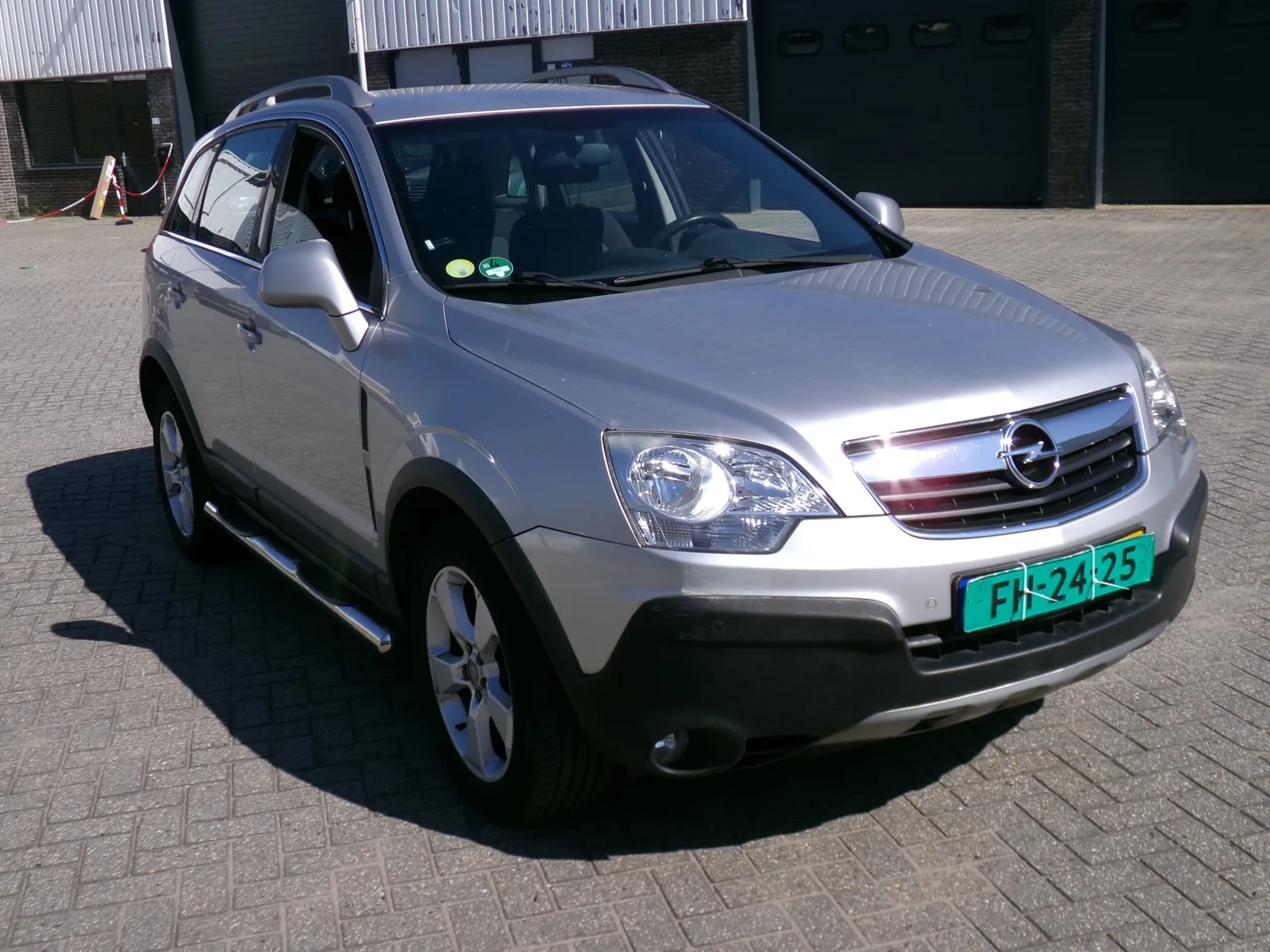Opel Antara (2007) — foto 1