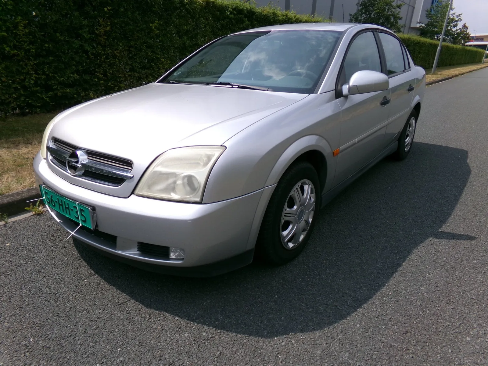 Opel Vectra (2004) — foto 1