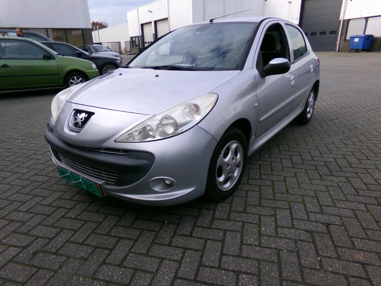 Peugeot 206+ (2009) — foto 1