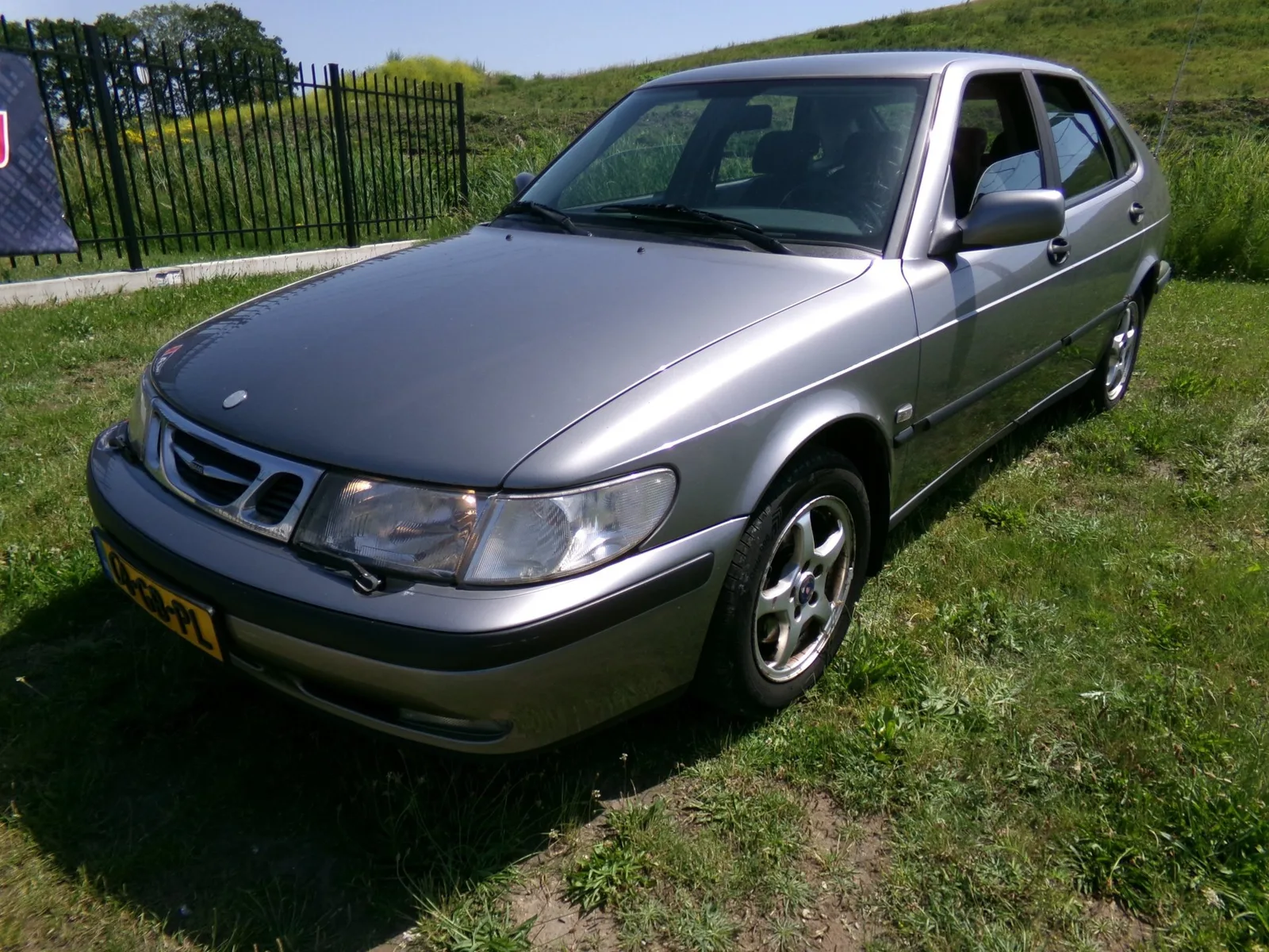 Saab 9-3 (2000) — foto 1