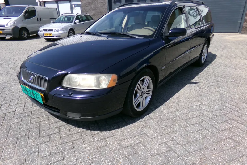 Volvo V70 (2005)