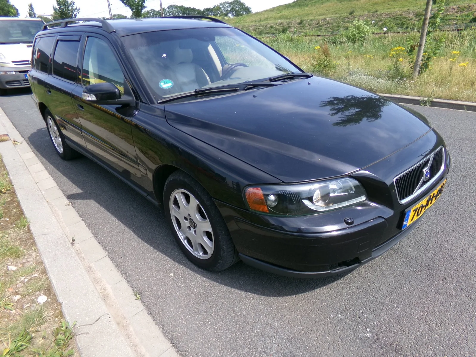 Volvo V70 (2006) — foto 1