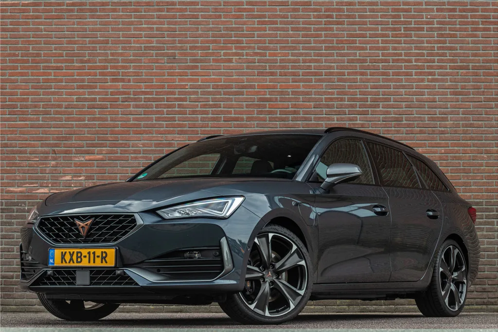 CUPRA Leon (2022) — foto 1