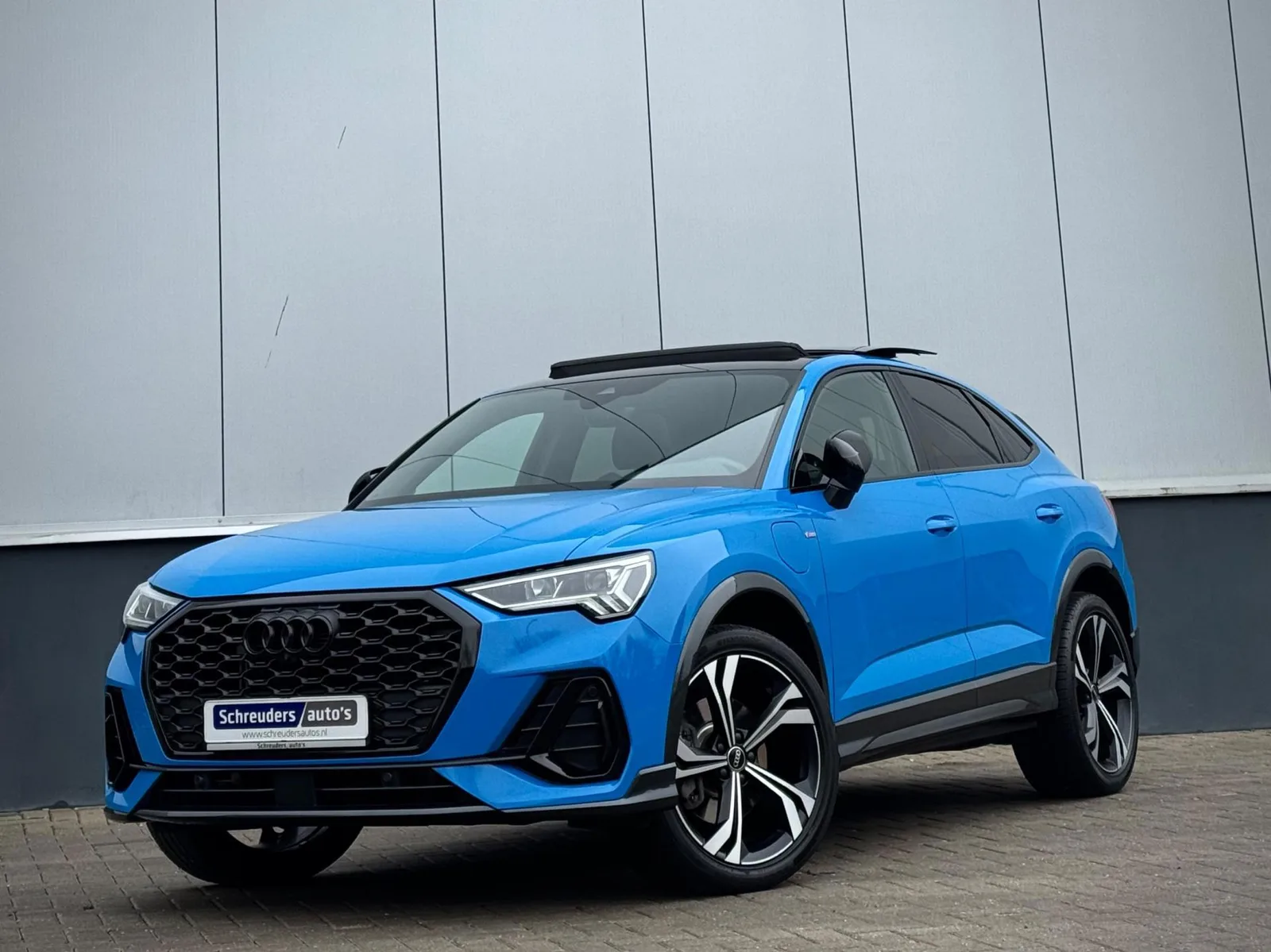 Audi Q3 Sportback (2021) — foto 1