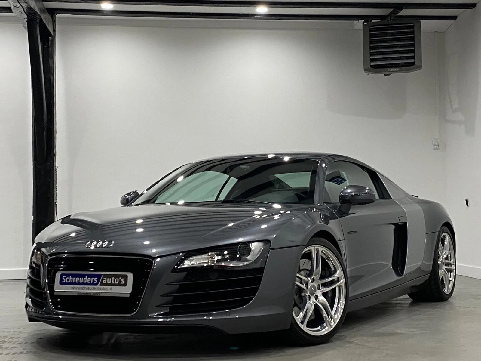 Audi R8 (2009) — foto 1