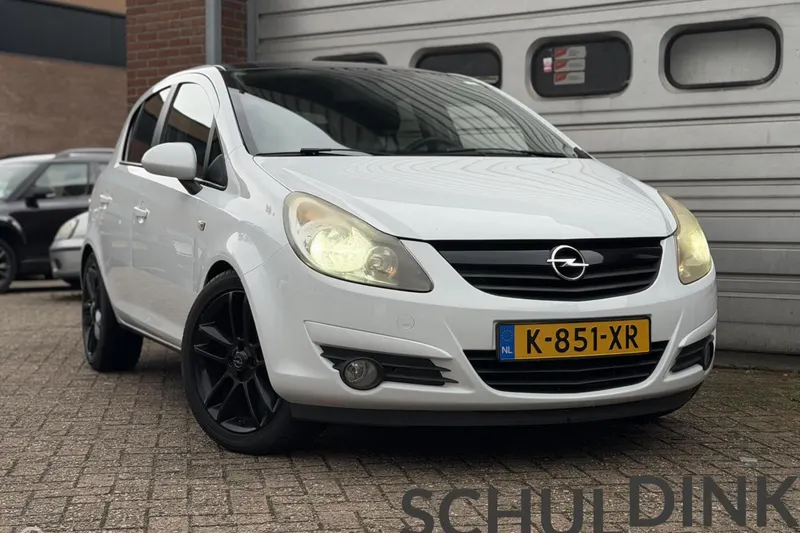 Opel Corsa (2011)