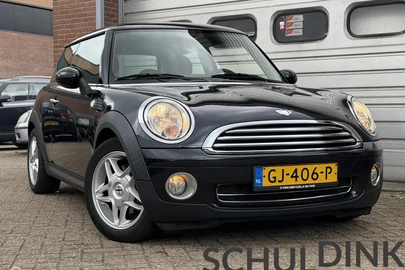MINI One (2009)
