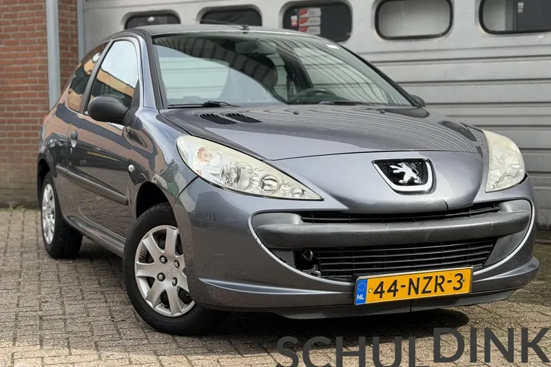 Peugeot 206 (2011)