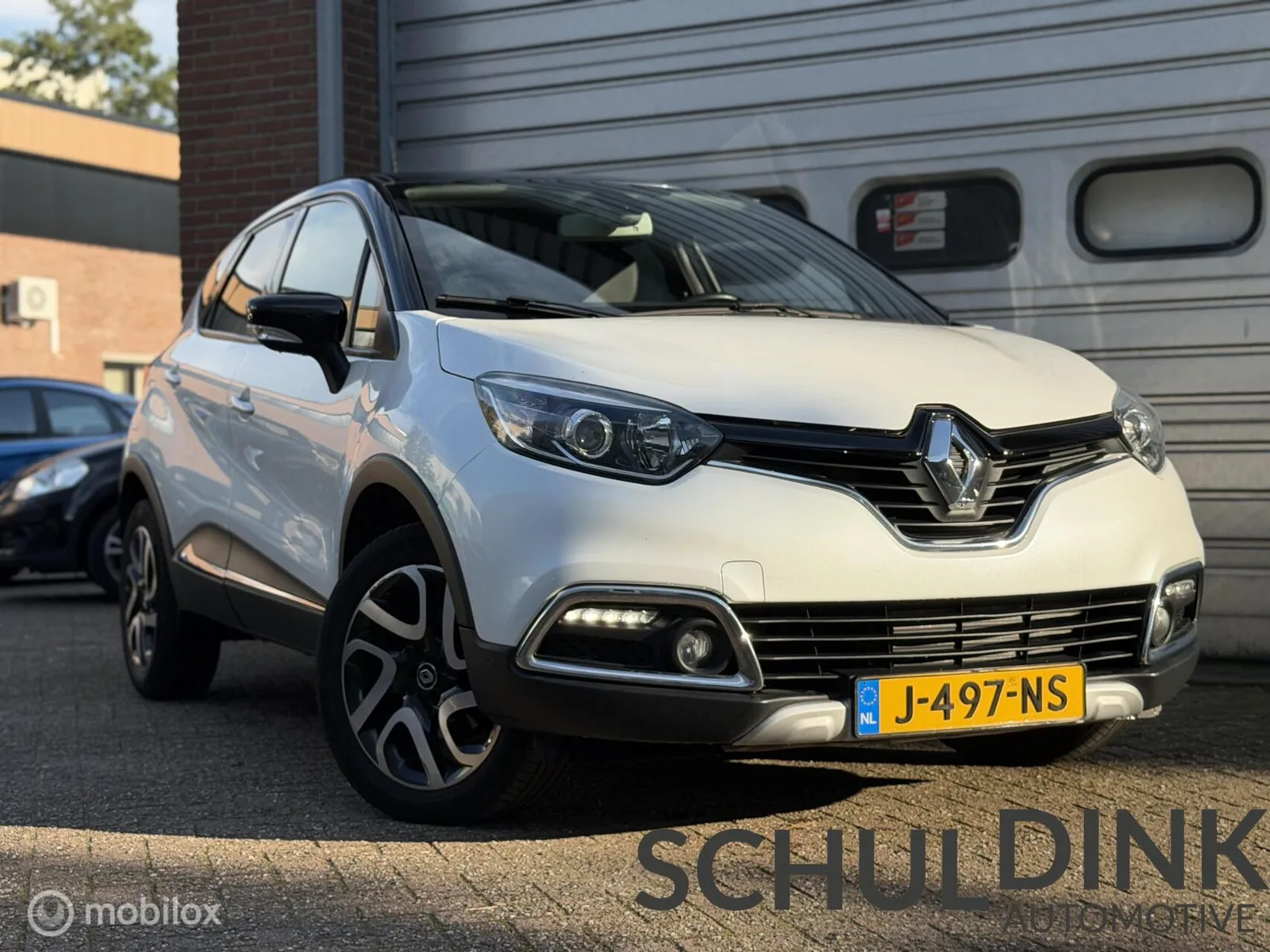 Renault Captur (2017) — foto 1