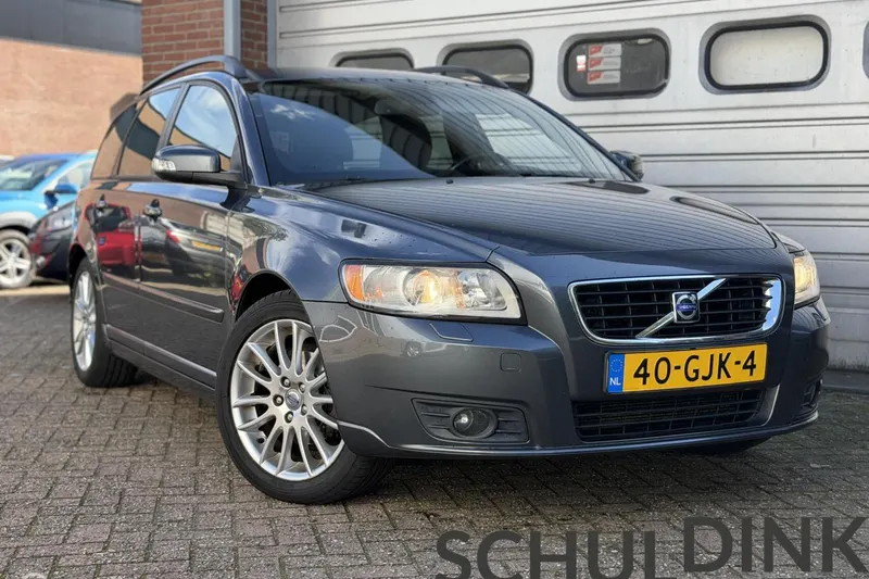 Volvo V50 (2008)