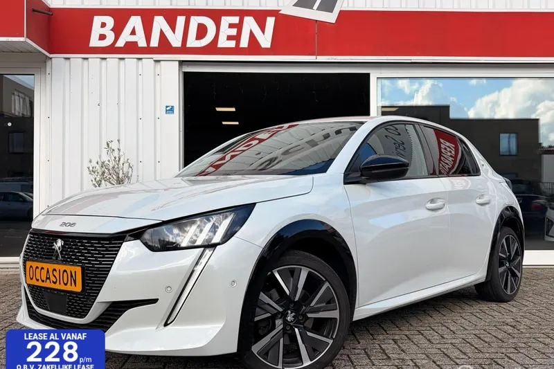 Peugeot 208 (2022)